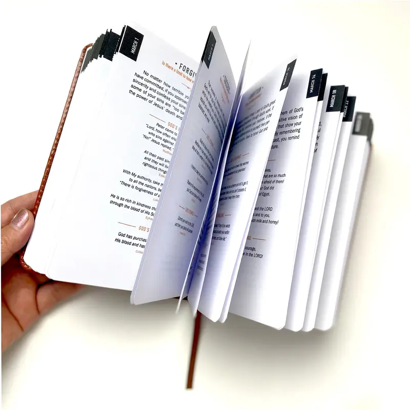 One Minute With God For Men 365 Days Devotional Journal Portable Daily Reflections Book